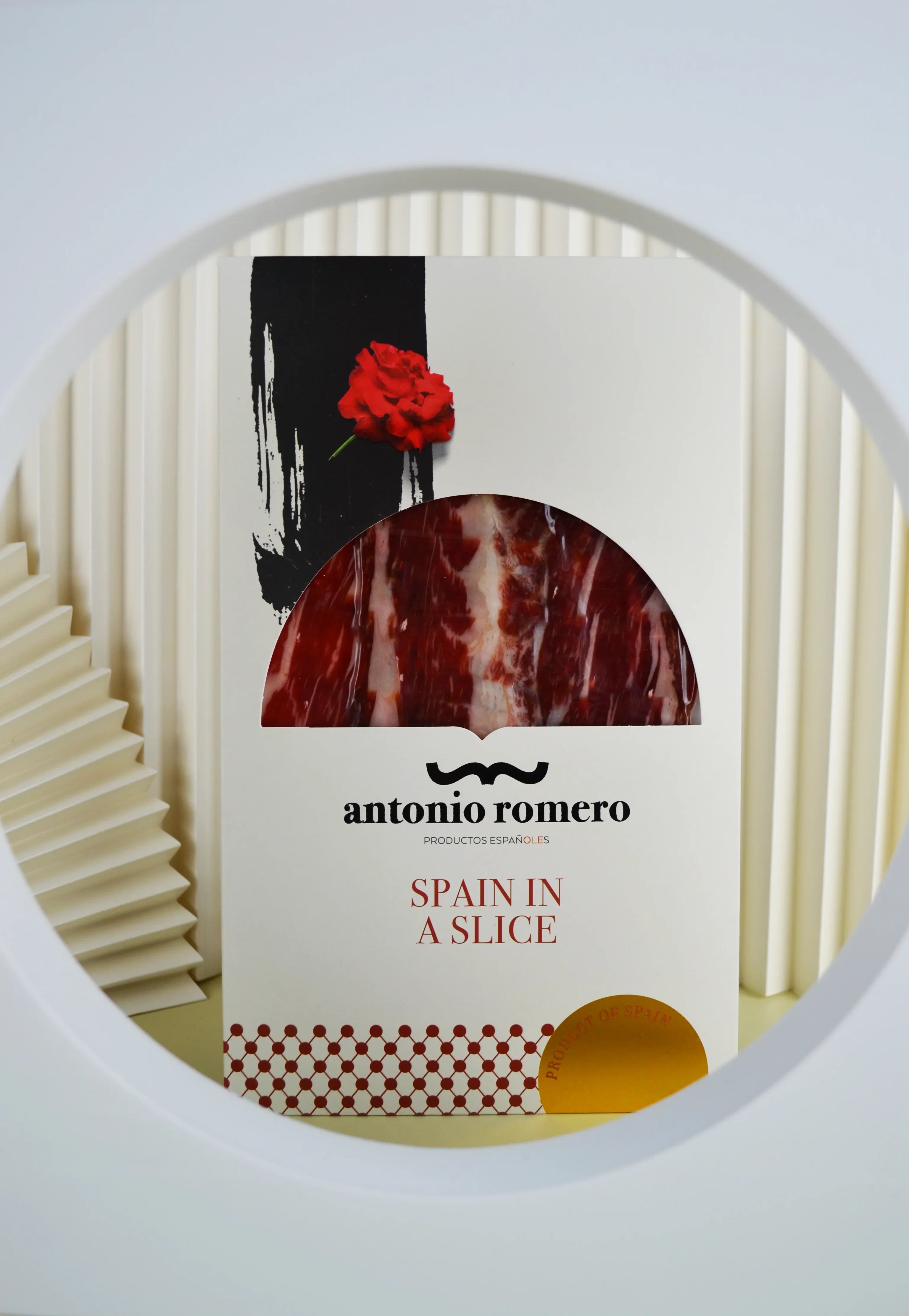 Freshly sliced Ibérico Cebo Grain-Fed Pork Shoulder Ham 50% Ibérico Breed 80g