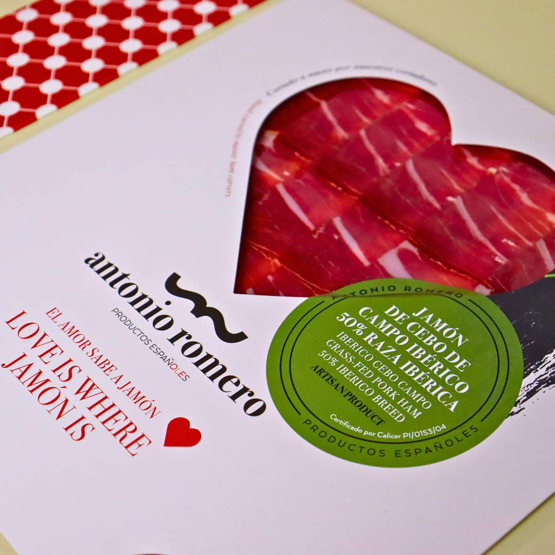 Hand Carved Ibérico Ham Cebo de Campo Grass-Fed Heart Shape 80g